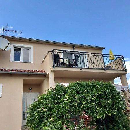 Apartman Laura Трибунь Экстерьер фото